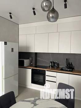 2-к квартира, посуточно, 40м2, 10/19 этаж