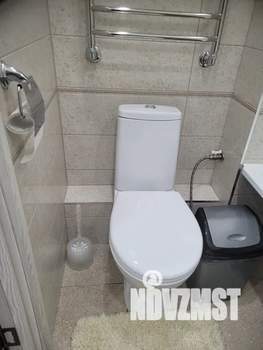 Студия квартира, посуточно, 32м2, 1/5 этаж