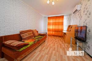 2-к квартира, посуточно, 50м2, 1/1 этаж
