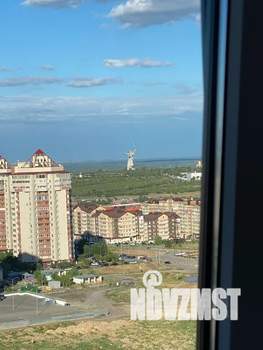 1-к квартира, посуточно, 37м2, 18/23 этаж