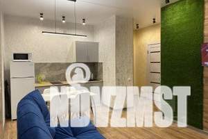 2-к квартира, посуточно, 40м2, 18/23 этаж