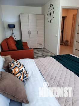 1-к квартира, посуточно, 37м2, 3/3 этаж