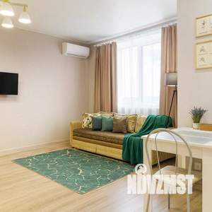 1-к квартира, посуточно, 37м2, 1/1 этаж