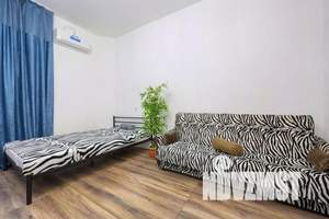 2-к квартира, посуточно, 68м2, 1/9 этаж