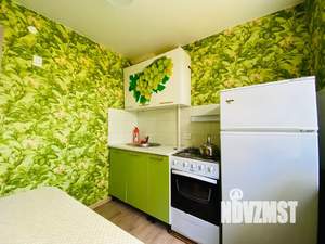 1-к квартира, посуточно, 31м2, 4/5 этаж