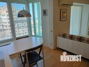 Студия квартира, посуточно, 42м2, 15/16 этаж