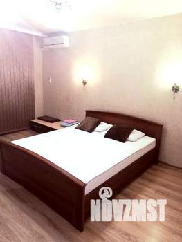 1-к квартира, посуточно, 36м2, 1/5 этаж