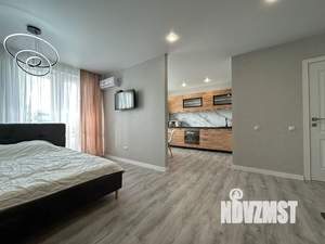 Студия квартира, посуточно, 40м2, 20/20 этаж