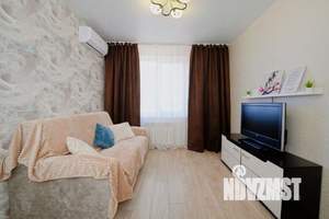 1-к квартира, посуточно, 40м2, 1/1 этаж