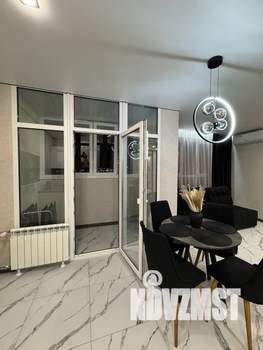 Студия квартира, посуточно, 40м2, 17/22 этаж