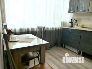 1-к квартира, посуточно, 42м2, 3/9 этаж