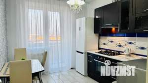 1-к квартира, посуточно, 46м2, 8/10 этаж