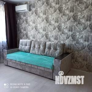 1-к квартира, посуточно, 40м2, 3/6 этаж