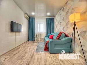 1-к квартира, посуточно, 40м2, 9/9 этаж
