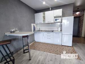 Студия квартира, на длительный срок, 35м2, 1/11 этаж