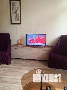 1-к квартира, посуточно, 40м2, 3/5 этаж
