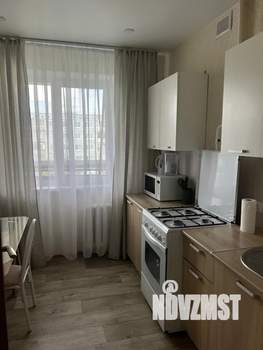 1-к квартира, посуточно, 39м2, 7/9 этаж
