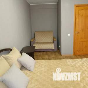 1-к квартира, посуточно, 35м2, 8/19 этаж