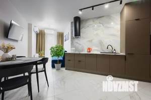 1-к квартира, посуточно, 60м2, 13/23 этаж