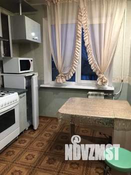 2-к квартира, посуточно, 48м2, 6/10 этаж