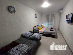 1-к квартира, посуточно, 35м2, 1/4 этаж