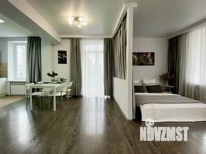 1-к квартира, посуточно, 51м2, 1/1 этаж