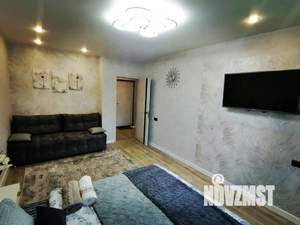 1-к квартира, посуточно, 37м2, 1/1 этаж