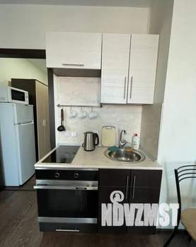 Студия квартира, посуточно, 27м2, 9/16 этаж