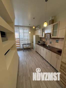 Студия квартира, посуточно, 30м2, 13/16 этаж