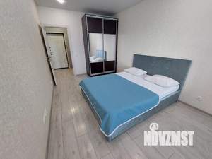 1-к квартира, посуточно, 42м2, 1/1 этаж