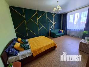 2-к квартира, посуточно, 50м2, 1/1 этаж