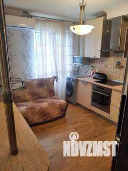 1-к квартира, посуточно, 45м2, 3/15 этаж