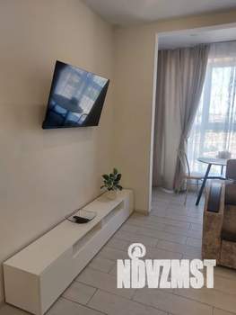 1-к квартира, посуточно, 38м2, 19/23 этаж