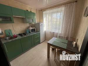 1-к квартира, посуточно, 32м2, 4/5 этаж