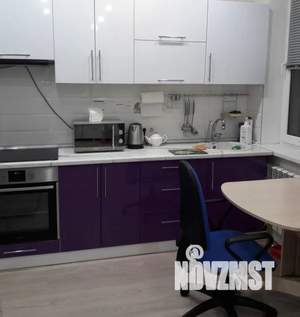 1-к квартира, посуточно, 34м2, 13/19 этаж