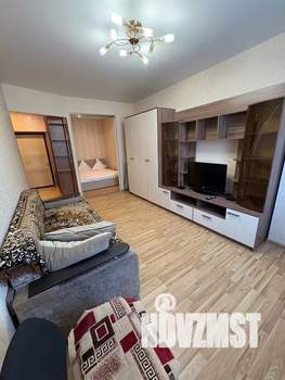 1-к квартира, посуточно, 40м2, 1/5 этаж