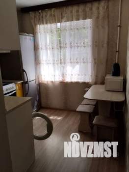 2-к квартира, посуточно, 40м2, 3/5 этаж
