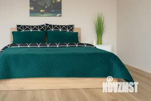 Студия квартира, посуточно, 35м2, 5/10 этаж