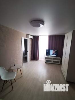 1-к квартира, посуточно, 44м2, 4/5 этаж
