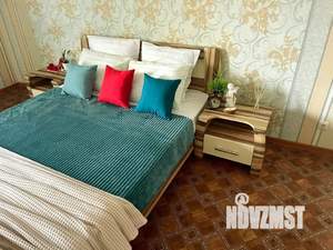 1-к квартира, посуточно, 65м2, 13/17 этаж