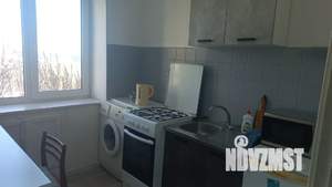 1-к квартира, посуточно, 33м2, 9/9 этаж