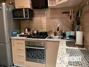 Студия квартира, посуточно, 50м2, 1/5 этаж