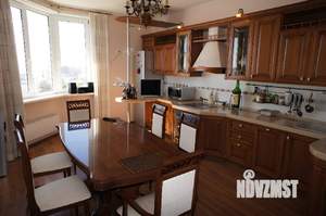 3-к квартира, на длительный срок, 150м2, 22/22 этаж