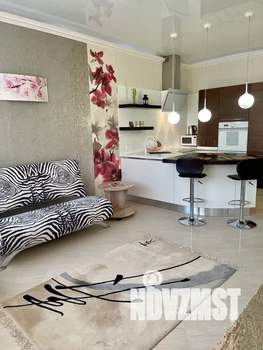 1-к квартира, посуточно, 70м2, 18/25 этаж