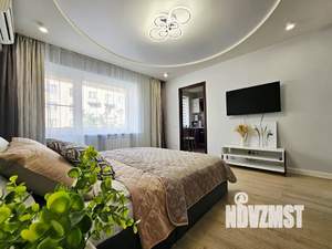 2-к квартира, посуточно, 43м2, 3/5 этаж