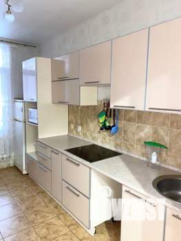 1-к квартира, посуточно, 49м2, 7/9 этаж