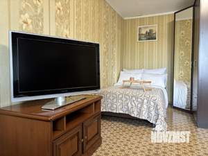 1-к квартира, посуточно, 41м2, 4/10 этаж