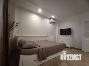 1-к квартира, посуточно, 52м2, 5/24 этаж