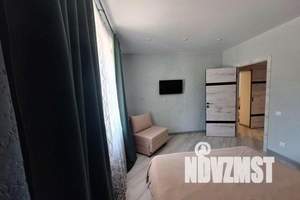 1-к квартира, посуточно, 43м2, 1/7 этаж
