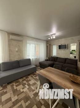 1-к квартира, посуточно, 38м2, 3/7 этаж